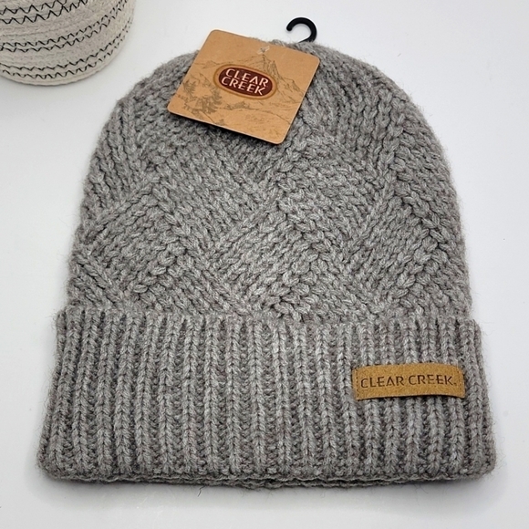 Bohemian | cozy grey monochrome cable knit minimalist beanie | NWT - Picture 2 of 4